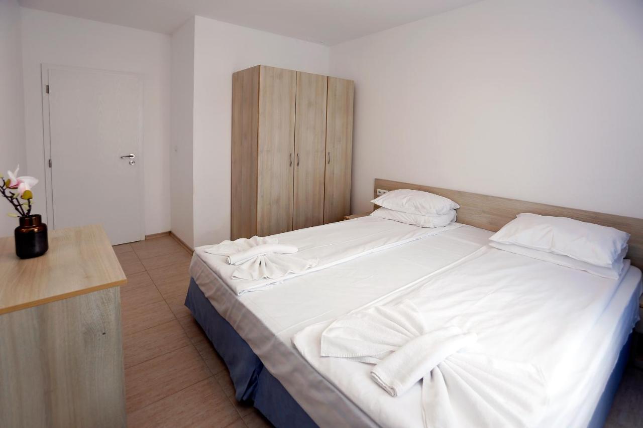 Green Life Apartments Sozopol Extérieur photo