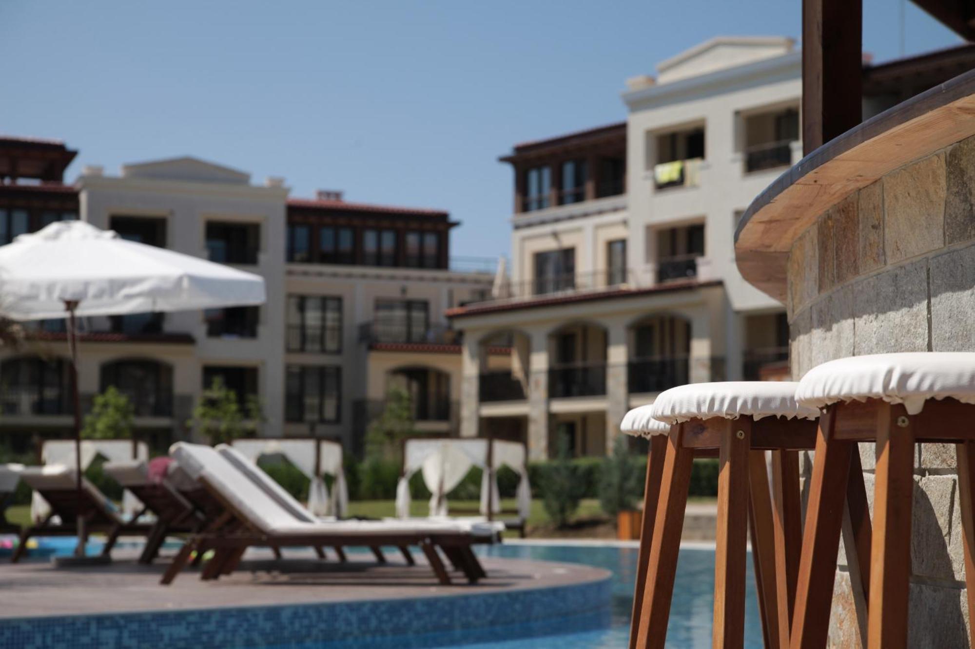 Green Life Apartments Sozopol Extérieur photo