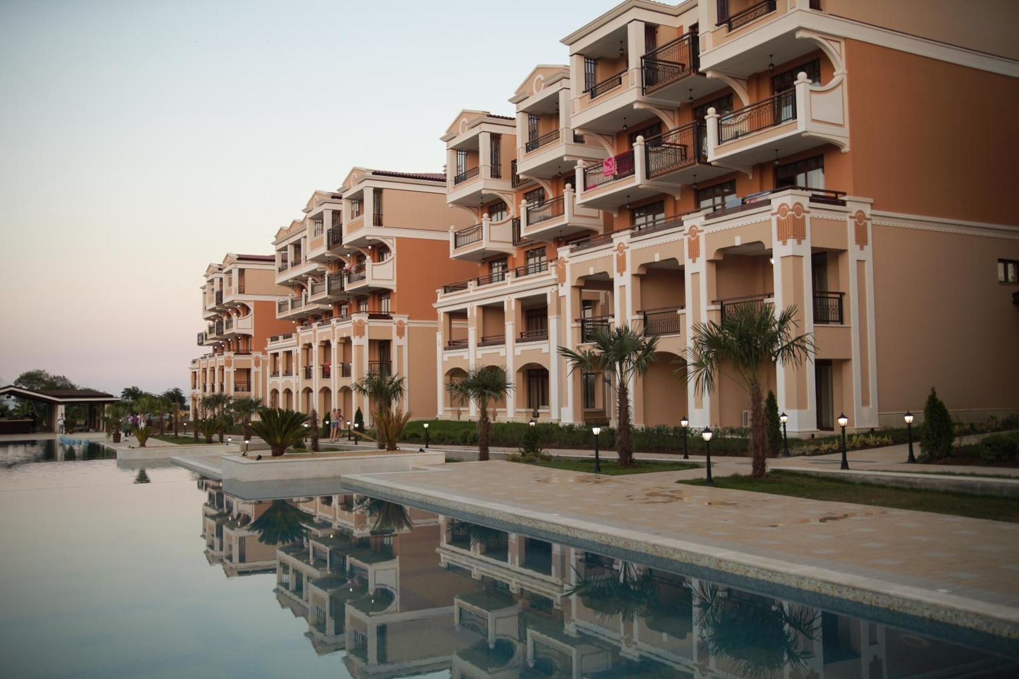 Green Life Apartments Sozopol Extérieur photo